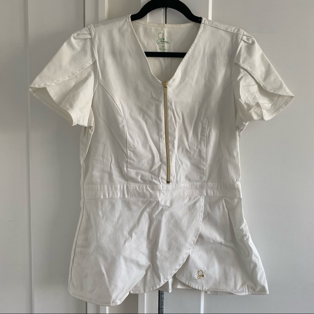 JAANUU SCRUBS TOP